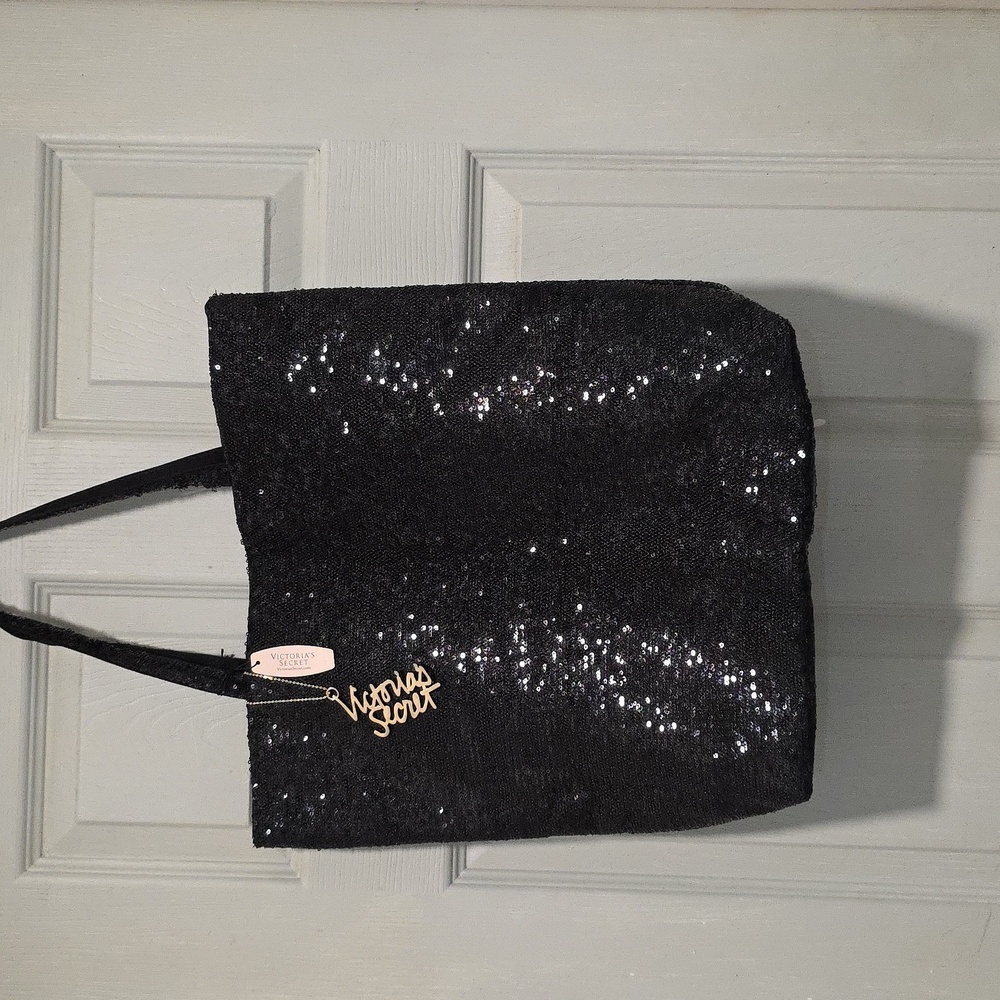 Victoria Secret NWT Large Black Sequin Weekender tote